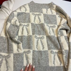 a new day Gray and Cream Patterned Sweater
